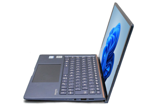 【即納パソコン】 ZenBook 13 UX334FAC  (Win11pro64)(SSD新品)(41712、03) 拡大