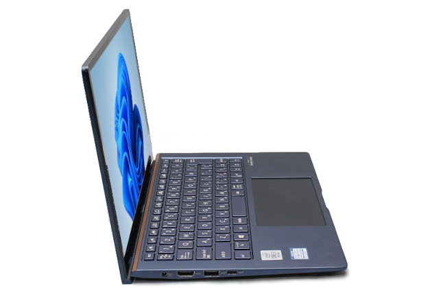 【即納パソコン】 ZenBook 13 UX334FAC  (Win11pro64)(SSD新品)(41712、04) 拡大