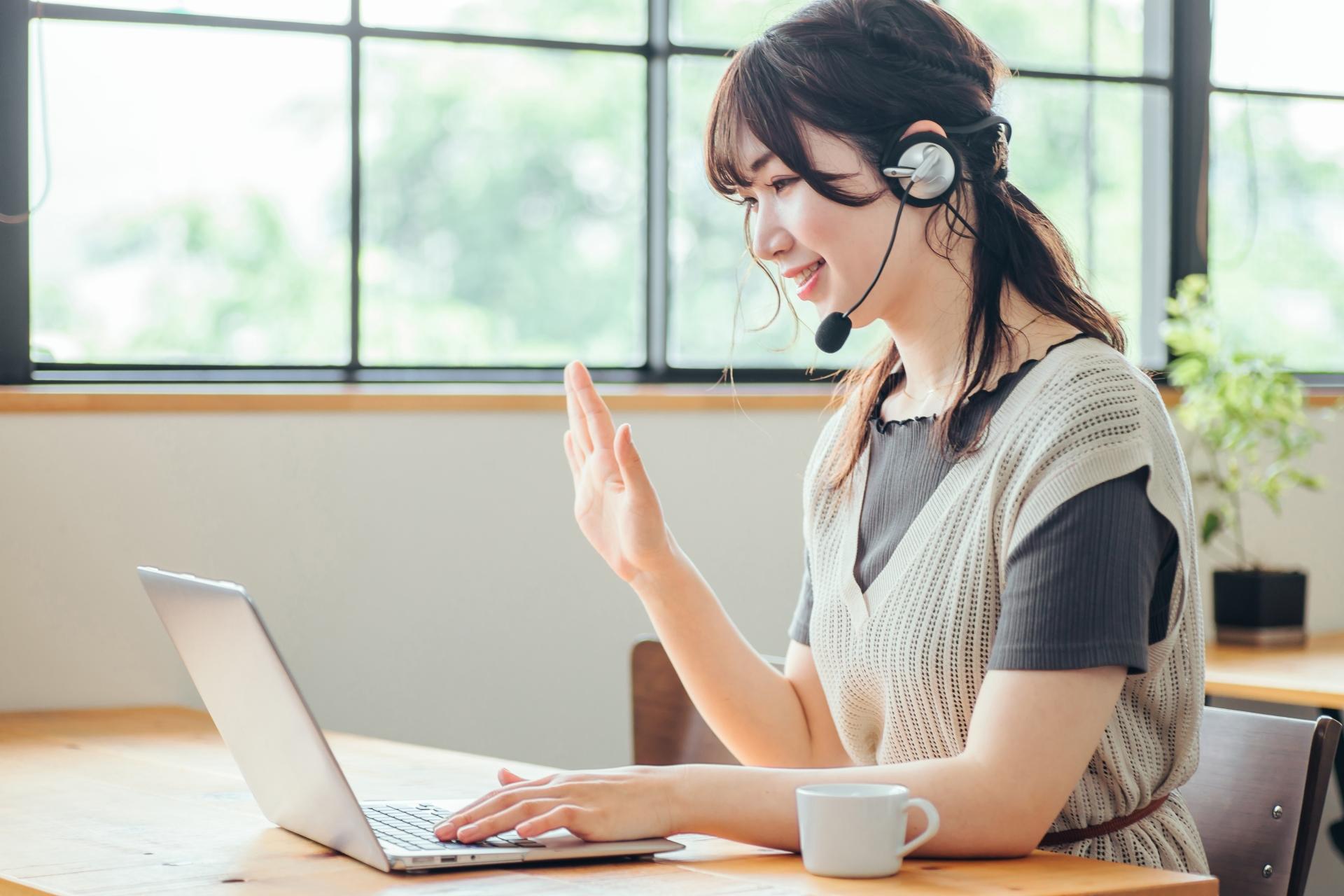 Webカメラとマイクのイメージ