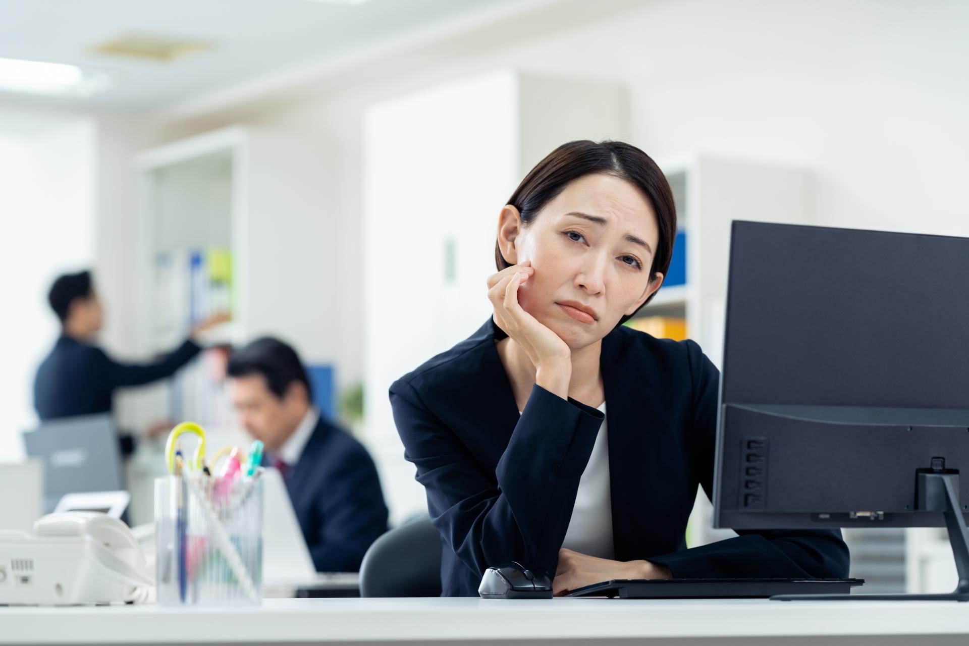 パソコン初期化とOfficeのイメージ