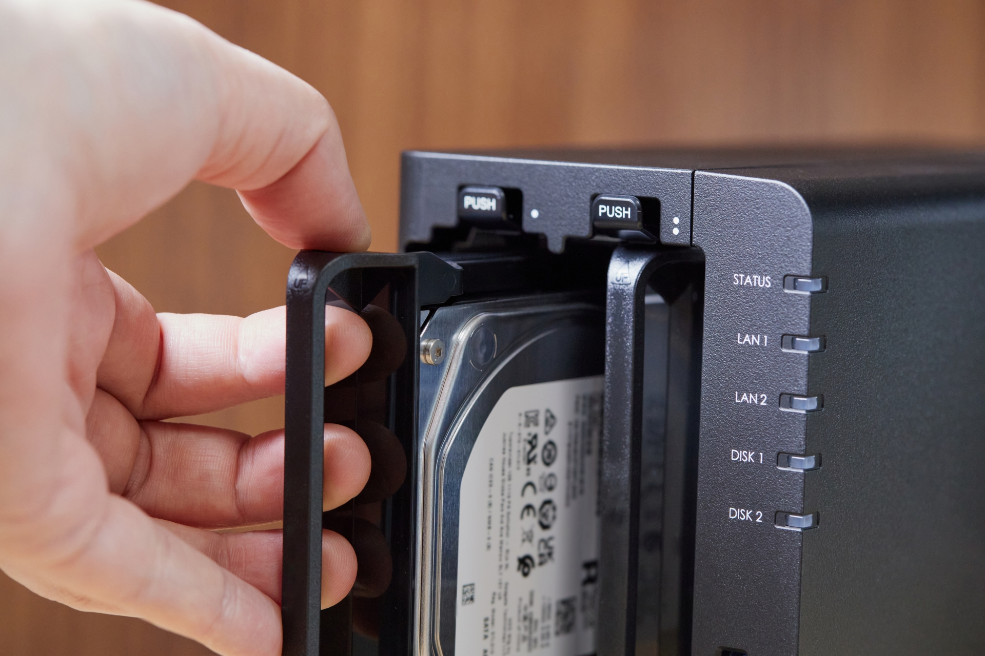 メモリとストレージ