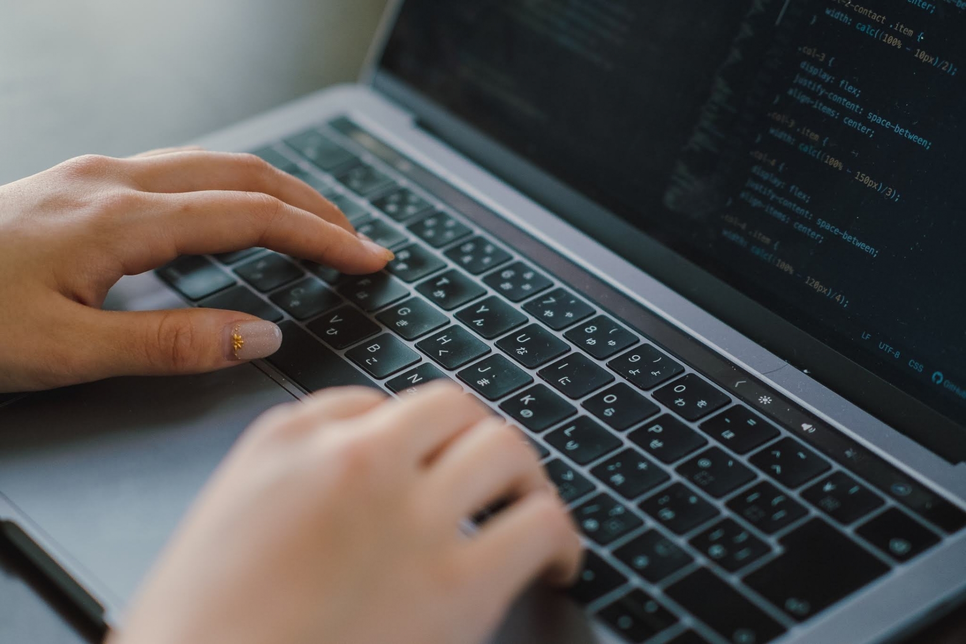 新品パソコンの特徴