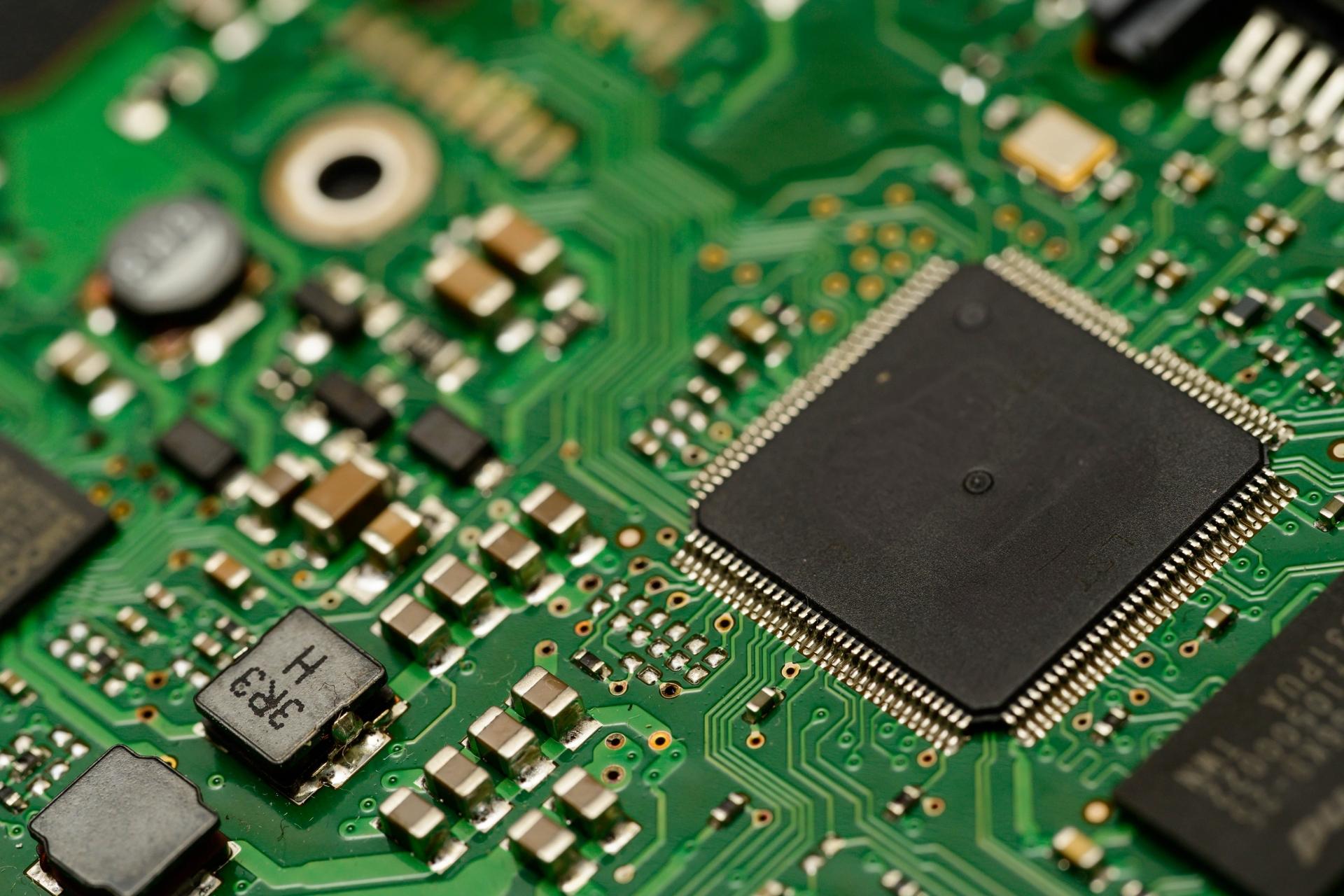 用途に応じたパソコンの利用シーン