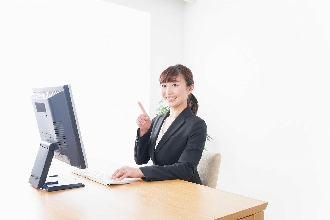 効率的なPC選びのイメージ