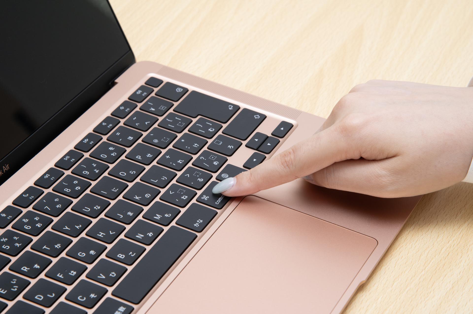 最新の新品パソコン