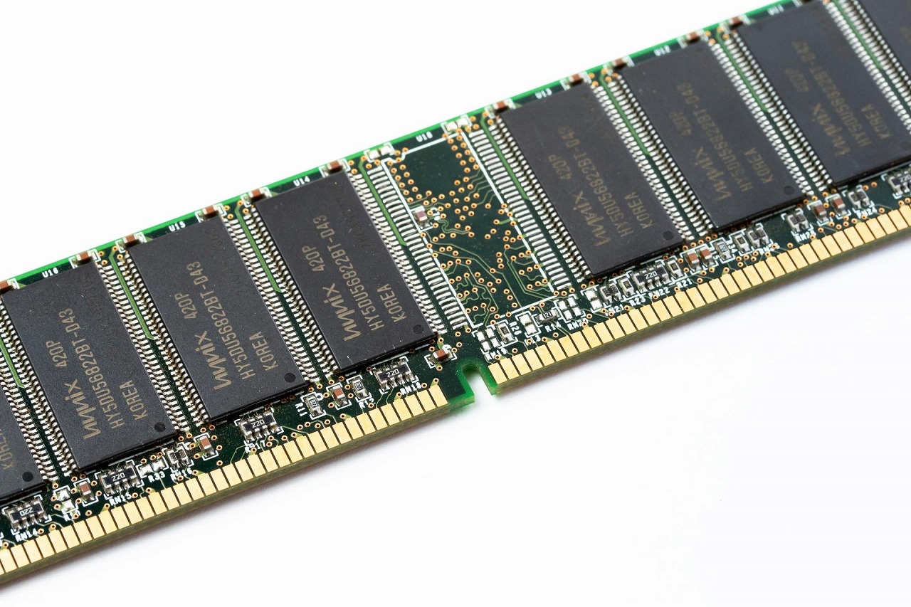 メモリーなどのPCパーツ