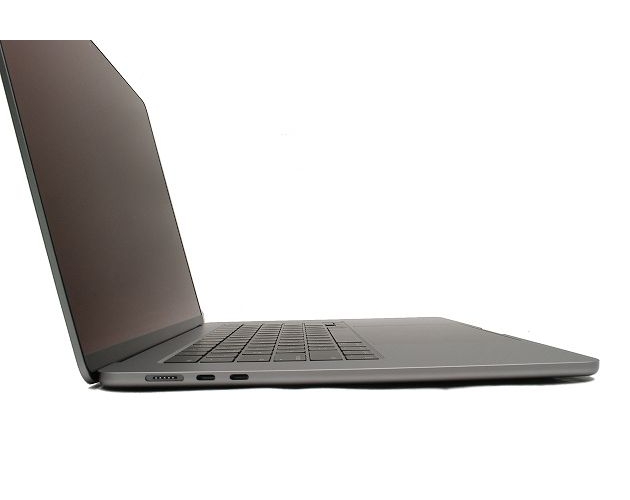【即納パソコン】 MacBook Air (15インチ,  M3, 2024) スペースグレイ 英字キーボード(46009、04) 拡大