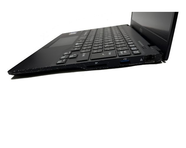【即納パソコン】LIFEBOOK WU-X/F3 (Win11pro64) 7N11(48047、04) 拡大