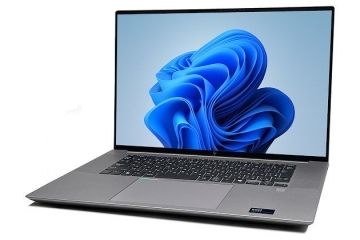 【即納パソコン】 ZBook Studio G11 (Win11pro64)(SSD新品)(48266) 中古ワークステーション