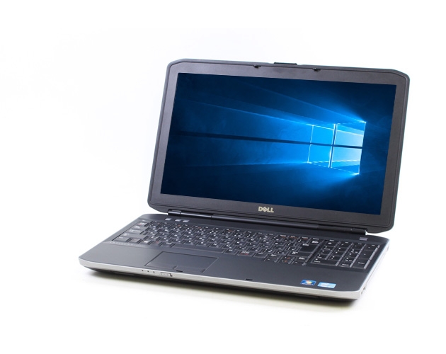 Latitude E5530(36102) 拡大