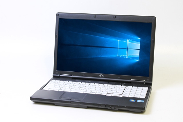 FUJITSU（富士通） 【即納パソコン】LIFEBOOK A572/F ※テンキー付