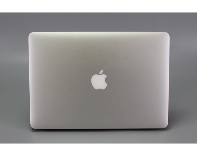 MacBook Air 6,2(36498、02) 拡大
