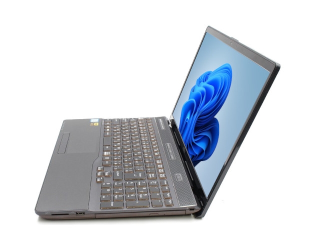 【即納パソコン】LIFEBOOK AH53/B3 ブライトブラック (WIN11pro64)(SSD新品)　※テンキー付(42290、03) 拡大