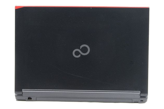 【即納パソコン】LIFEBOOK A5511/G (Win11pro64) 5N11　※テンキー付(45427、02) 拡大