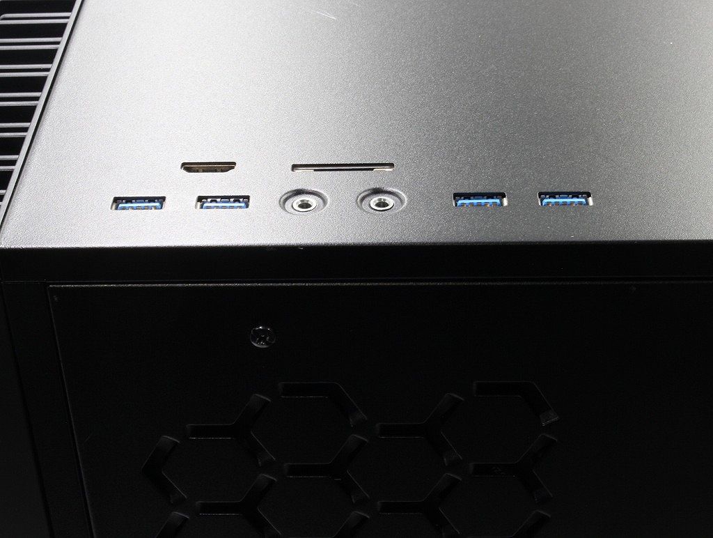 【即納パソコン】 G-Tune HN-Z490 (Win11pro64)(SSD新品) 9D10(44356、03) 拡大