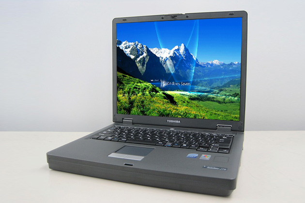 dynabook Satellite J70 220E/5X(24932) 拡大