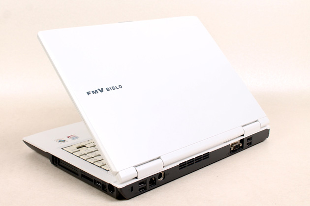 Fujitsu 富士通 Fmv Biblo Nf 0 235 中古パソコン直販