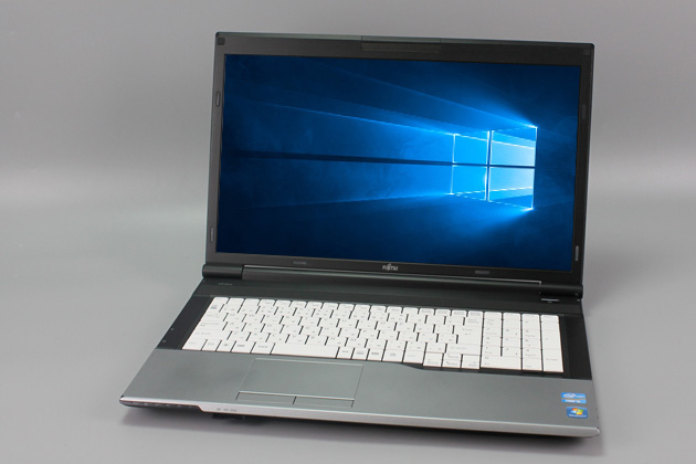 一番の 大画面17インチ Fujitsu LIFEBOOK N532 E