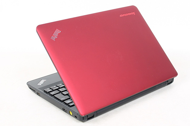 ThinkPad X121e 3045RT8(21934、02) 拡大